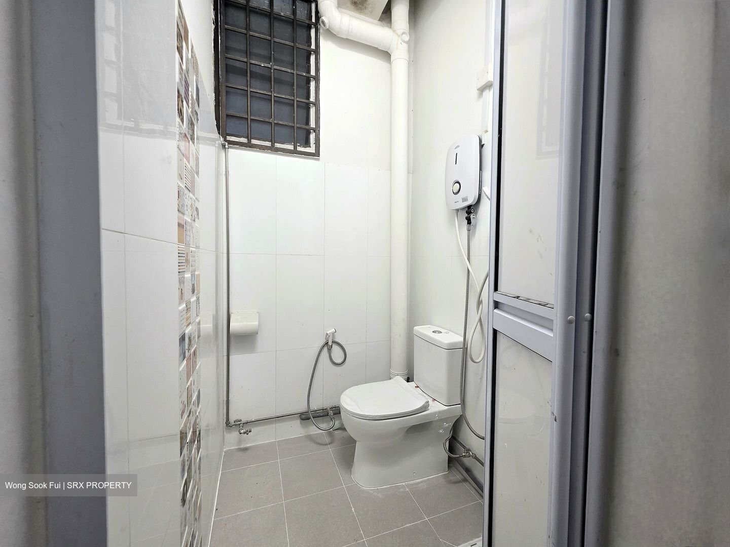 Ang Mo Kio Avenue 1 (D20), Shop House #447137991